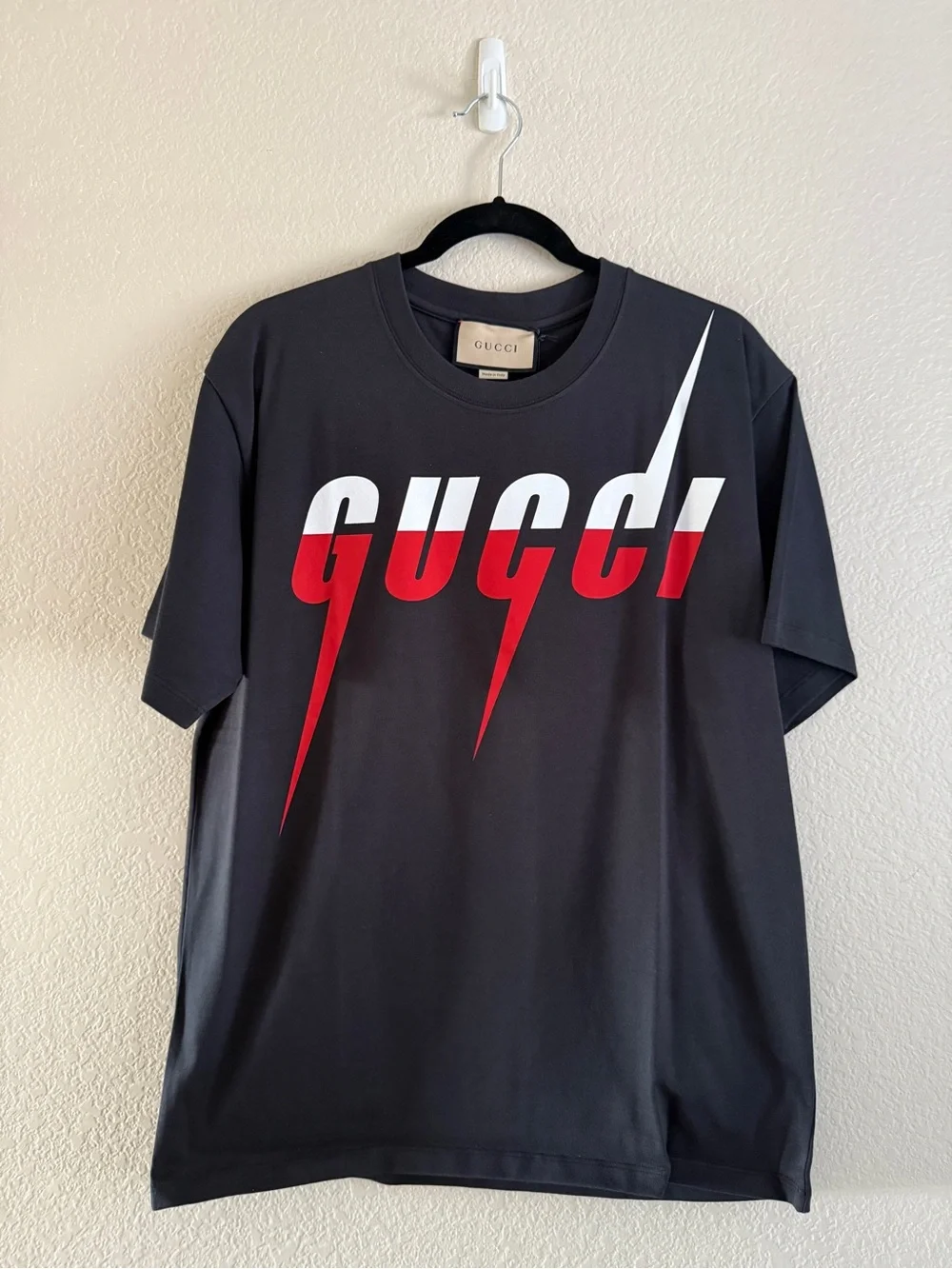Gucci Black Short-Sleeve Logo Tee with Red and White Graphic